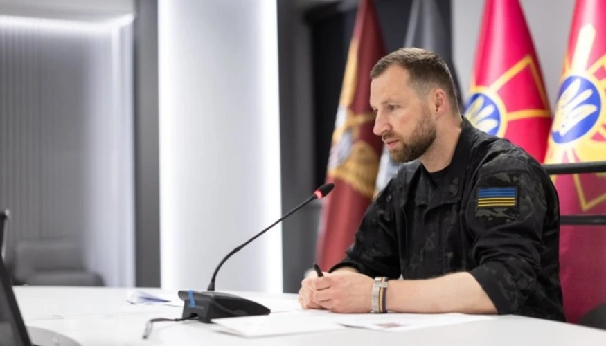 Хмара як Міністр оборони: чому поїздки до Берліна й Осла перенесено